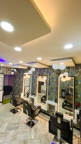 Naren Hair Studio — Beauty salon
